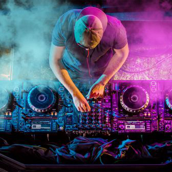 1_0001_e914a6c39b87b96b1ec466e0201dce4c